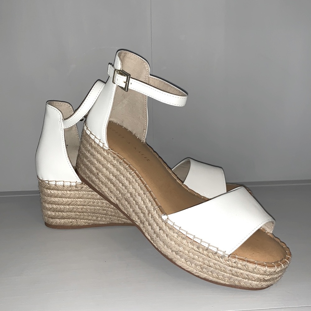 Kelly & Katie FEDRICK ESPADRILLE WEDGE SANDAL